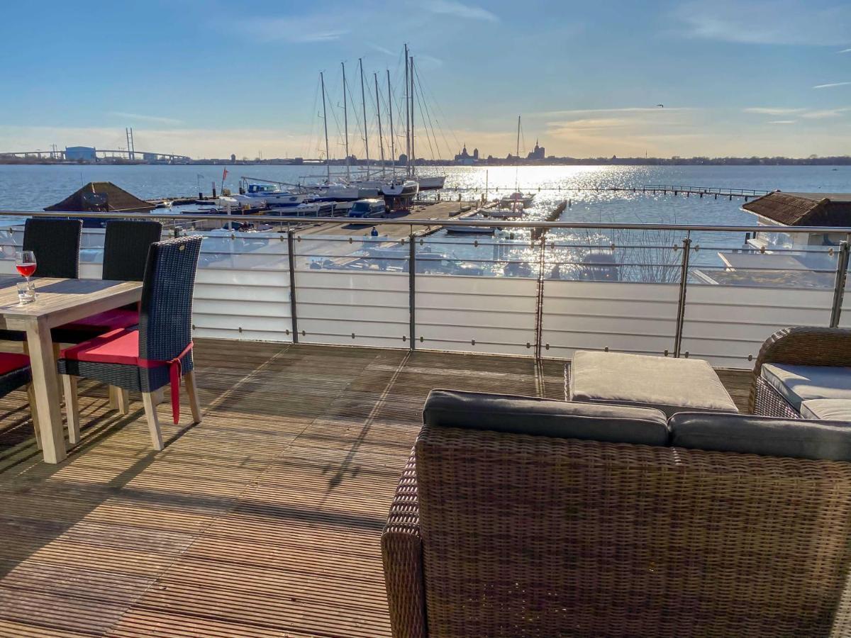 Haus Putbus In Altefaehr - Wg 3 Mit Panoramablick Appartement Buitenkant foto