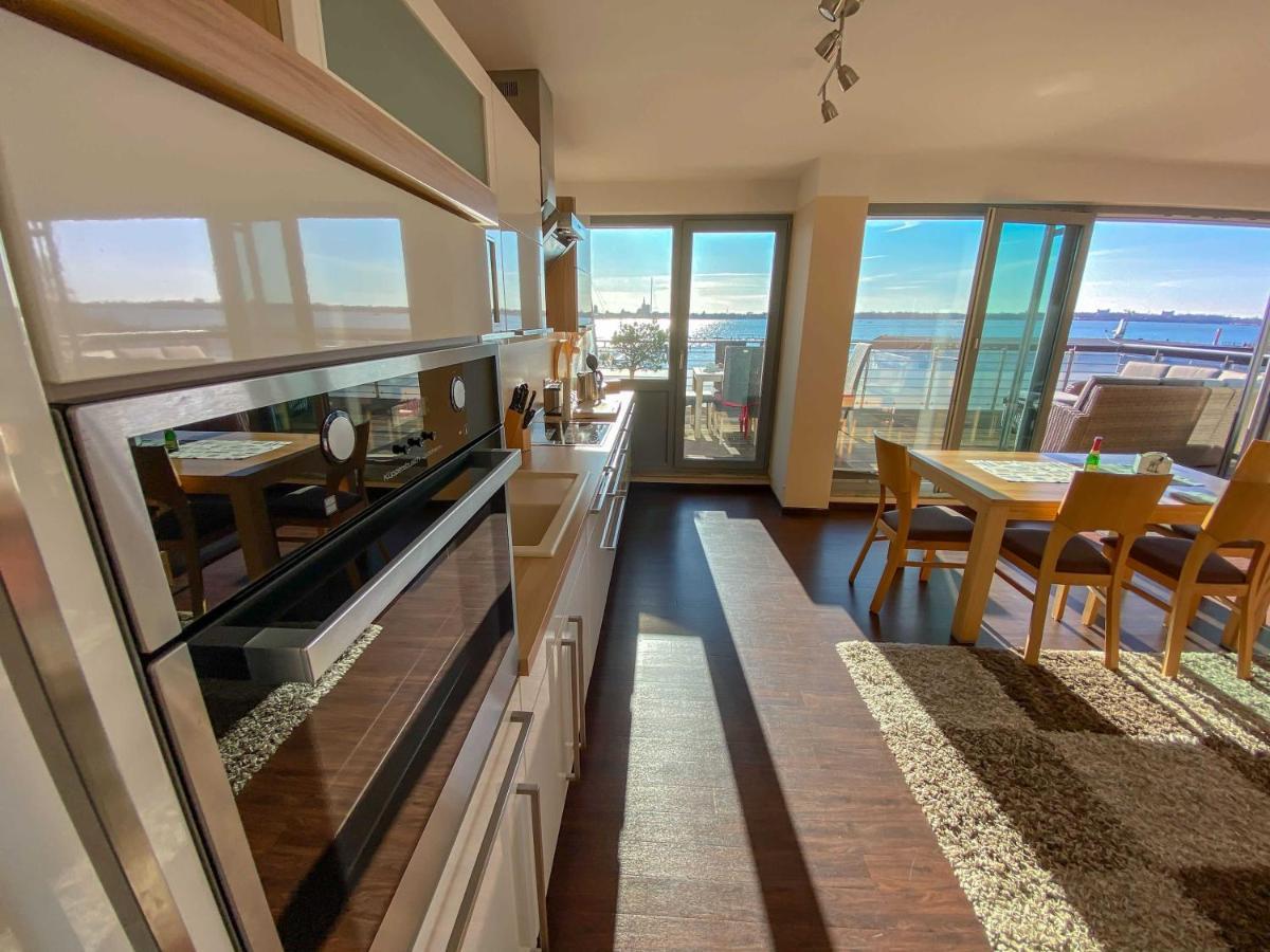Haus Putbus In Altefaehr - Wg 3 Mit Panoramablick Appartement Buitenkant foto