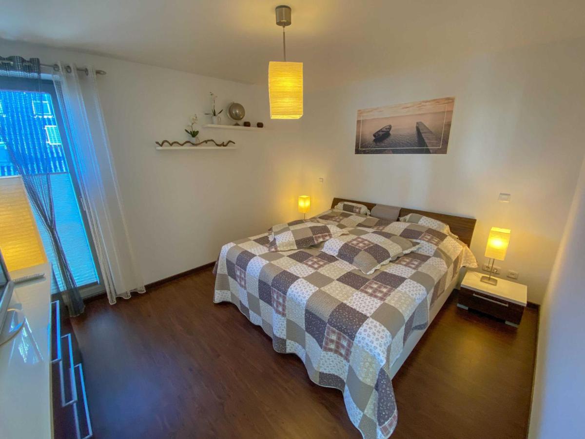 Haus Putbus In Altefaehr - Wg 3 Mit Panoramablick Appartement Buitenkant foto