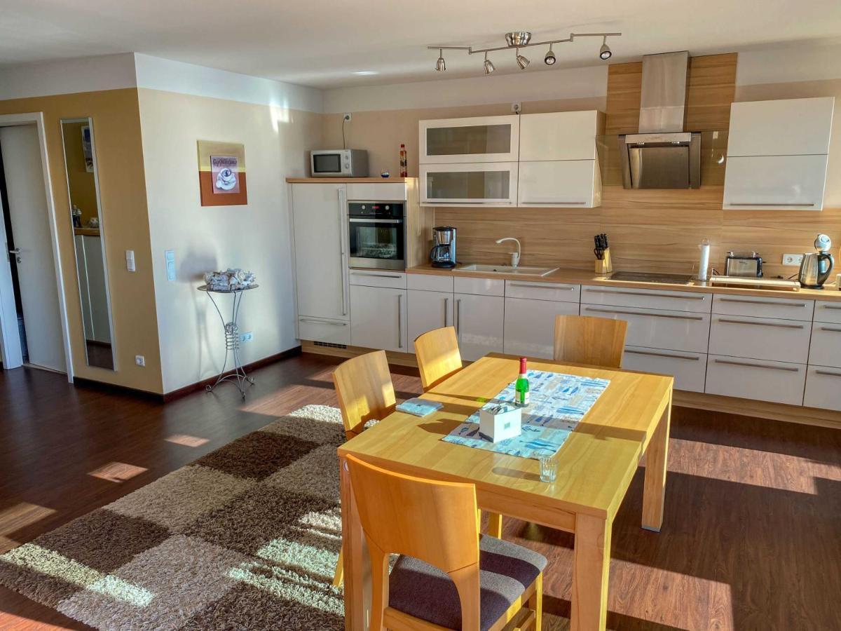 Haus Putbus In Altefaehr - Wg 3 Mit Panoramablick Appartement Buitenkant foto
